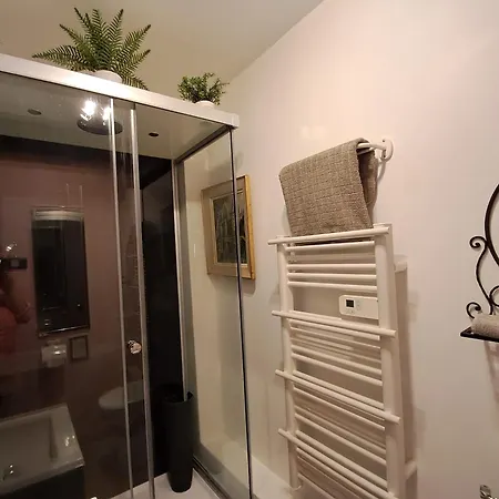 Διαμέρισμα Le Serene Self Catering *